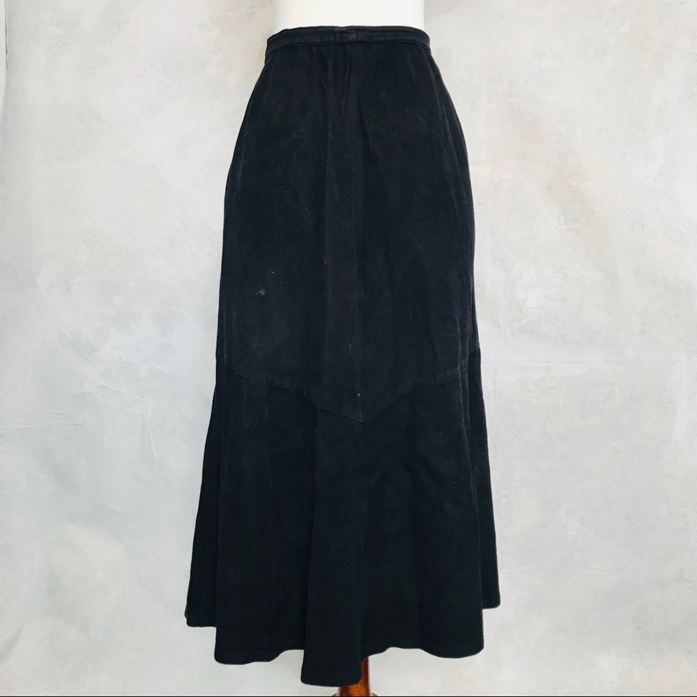 ✨Vintage Black Suede Maxi Skirt